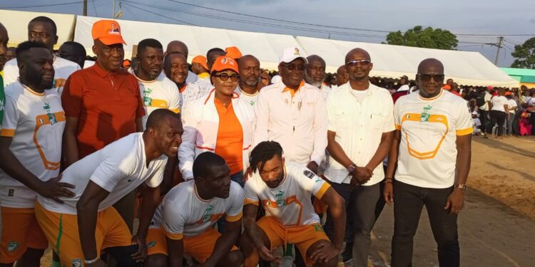 Anyama : Fatim Bamba sort le grand jeu avec des stars du Football