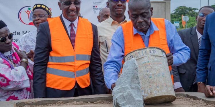 Yamoussoukro/ Construction des collèges de proximité de Morofé et de Logbakro