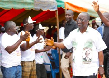 Régionales dans le Bélier/Ahoussou Jeannot : « Donnez-nous nos sièges, on ne vous laissera pas tomber ».
