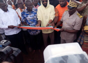 Katiola/ 9è édition Festival Mangôrô : FALLY IPUPA inaugure le groupe scolaire « Dominique Ouattara » de Mangôrôsso