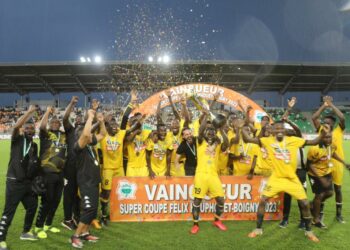 Super Coupe FHB: L’Asec Mimosas remporte le trophée