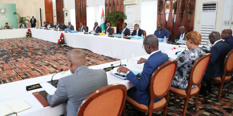 Le conseil des ministres du gouvernement ivoirien du mercredi 13 septembre 2023 en images.