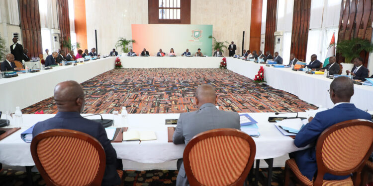 Le conseil des ministres du gouvernement ivoirien du mercredi 13 septembre 2023 en images.