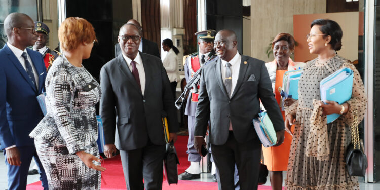 Le conseil des ministres du gouvernement ivoirien du mercredi 13 septembre 2023 en images.