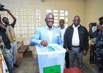 Yopougon: Après son vote, Bictogo appelle à un scrutin « dans la paix » et « dans le calme »