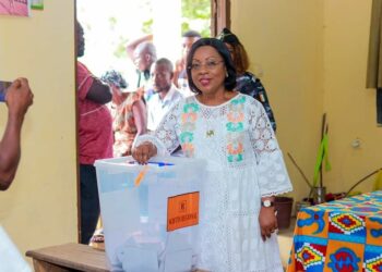 Municipales et régionales 2023: Élue à 83,18% à Guitry, Patricia Yao bat le record des femmes au niveau national