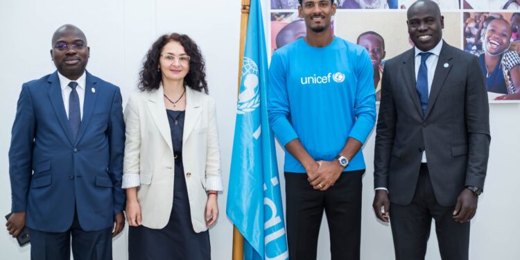 Côte d’Ivoire: Une campagne lancée pour encourager les parents à enregistrer légalement les naissances