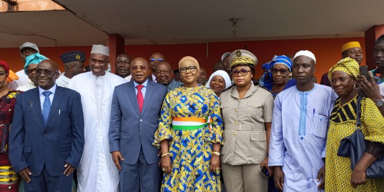 Passation des charges à la mairie d’Anyama: Fatim Bamba appelle à l’Union et à la Cohésion