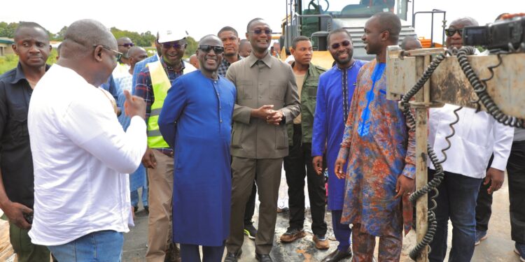 Bafing: Adama Bictogo et Moussa Sanogo visitent d’importants chantiers