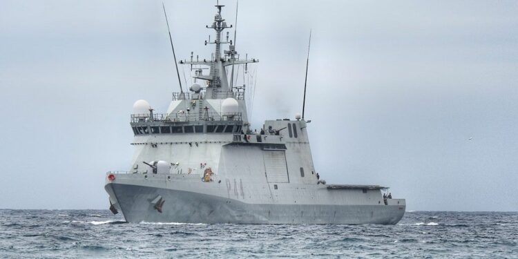Coopération maritime : Le « Tornado » en escale à Abidjan à partir du 1er octobre