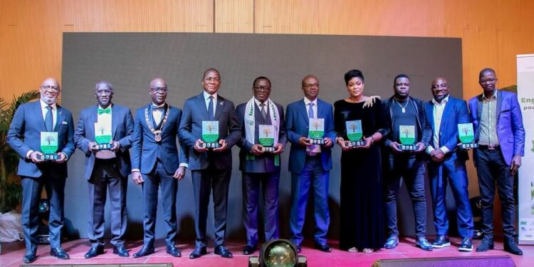Reboisement de 500 ha dans le nord de la Côte d’Ivoire : Le Rotary mobilise 174 millions FCFA.