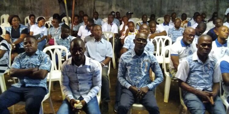 Veillée d’hommage des syndicalistes à Traoré Dohia :Pleurs et tristesse au siège de la Fesaci !