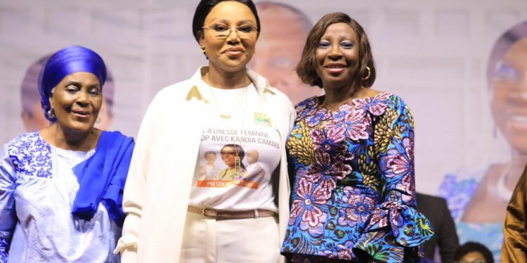 Célébrée par Nassénéba Touré et les femmes du RHDP, Kandia Camara annonce une grande cérémonie d’hommage à Ouattara