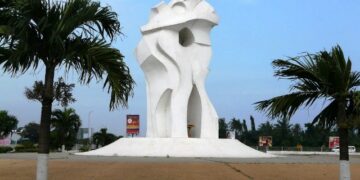Mobilité urbaine: Pourquoi la statue du carrefour « Akwaba » a été déplacée