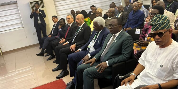 Le ministre Danoh Paulin sejourne à Lagos (nigeria)