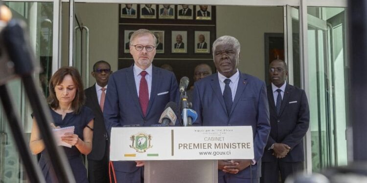 Le Premier ministre Tchèque reçu par Mambé pour nouer des contacts avec les entreprises ivoiriennes