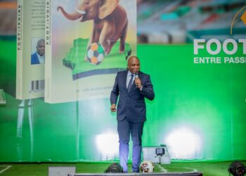 Le livre « Foot-Ivoire: entre passion et patriotisme » du Dr Konadjé présenté aux Abidjanais