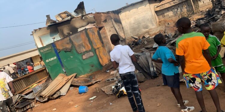 Tabou: des témoins racontent la bastonnade d’un jeune homosexuel