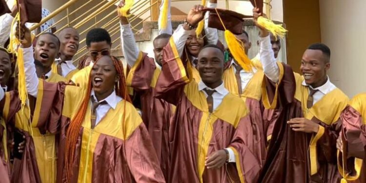 Université polytechnique de Man:L’excellence et le mérite célébrés