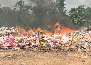 Douanes d’Aboisso: Plus de soixante-deux tonnes de marchandises prohibées saisies incinérées