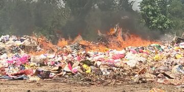 Douanes d’Aboisso: Plus de soixante-deux tonnes de marchandises prohibées saisies incinérées