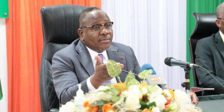 Côte d’Ivoire/Élections : La CEI décide de retirer les stickers