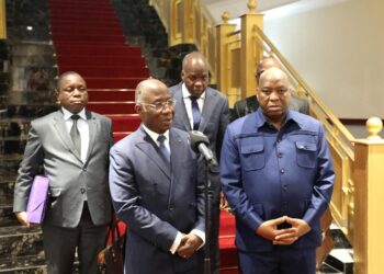 Incendie d&rsquo;un dépôt de carburant à Conakry : le président Alassane Ouattara temogne sa solidarité 