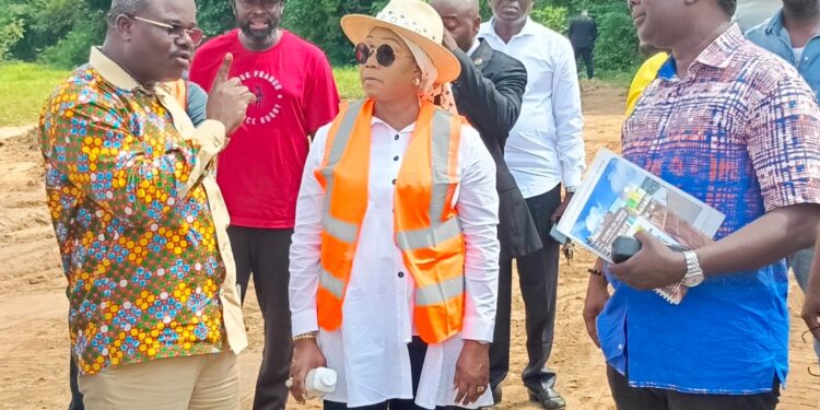 Anyama/Fatim Bamba visite les grandes artères déguerpies et les villages CAN