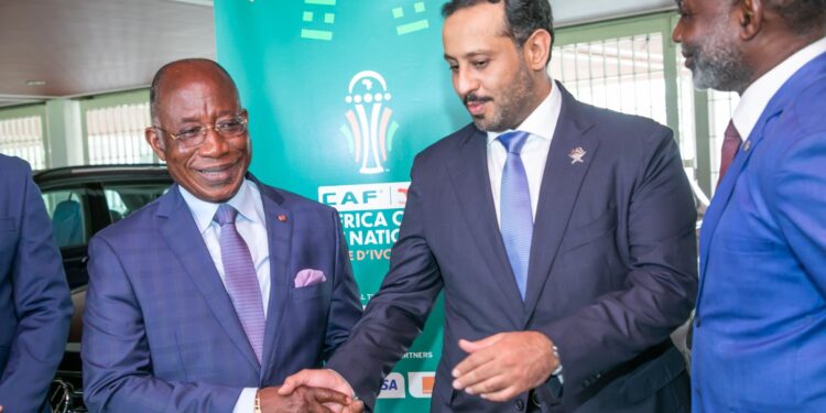 Organisation de la CAN 2023: le Qatar offre 28 véhicules à la Côte d’Ivoire