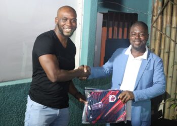 Des équipements sportifs offerts à l’Equipe de la Presse Sportive de Côte d’Ivoire