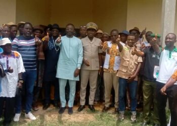 Soubré/Le conseil du café cacao instruit les producteurs de Grand-Zattry sur l’agroforesterie