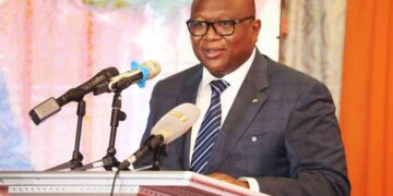 Abidjan : Une vaste opération de démantèlement des panneaux publicitaires irréguliers démarre le 2 avril prochain 