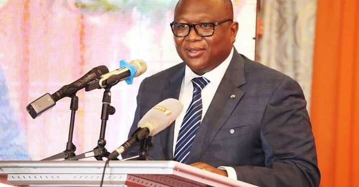 Abidjan : Une vaste opération de démantèlement des panneaux publicitaires irréguliers démarre le 2 avril prochain