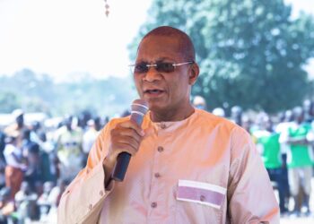 Bagoué, Poro, Hambol: Bruno Koné offre des vivres aux chrétiens et musulmans 