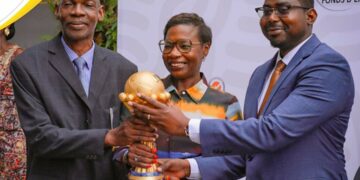 CAN 2023/ Présentation de la Coupe au conseil supérieur des chauffeurs:  Le president Sanogo Issa exprime sa joie