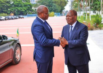 A Abidjan, Nguema sollicite Ouattara pour la levée des sanctions de l&rsquo;Union africaine qui pèsent sur le Gabon