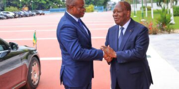 A Abidjan, Nguema sollicite Ouattara pour la levée des sanctions de l&rsquo;Union africaine qui pèsent sur le Gabon