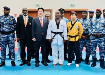 Taekwondo : le général Apalo Touré désormais ceinture noire 6e Dan