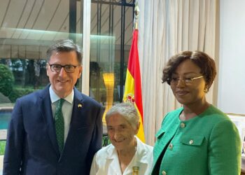  Koumassi : Maria Teresa élevée au grade d’officier de l’Ordre d’Isabelle la Catholique