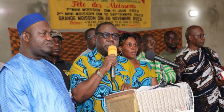 Sam Wakouboué aux populations de Lakota « On doit passer à la zone verte en 2025, lors des législatives et présidentielles »