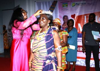 Fête des Mères 2024 à Koumassi: Les mamans célébrées à travers un concours de chant et beauté