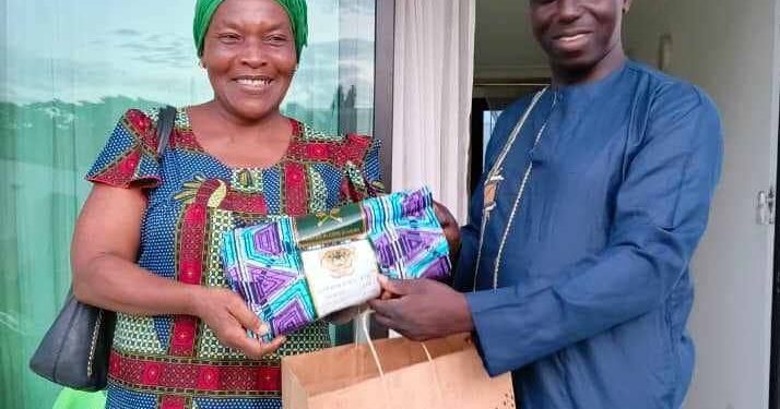 Yamoussoukro/Fête des mères : le Ministre Souleymane Diarrassouba offre des cadeaux à 500 mamans
