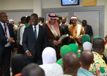 1er vol du Hadj 2024: 435 pèlerins embarquent pour la Mecque