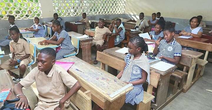 CEPE 2024: Mariatou Koné lance les épreuves pour 627 908 candidats