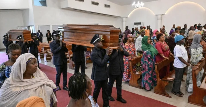 Côte d’Ivoire: 14 corps de victimes de la crise de 2010-2011 remis à leur famille