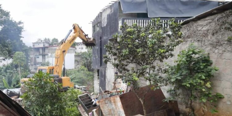 Abidjan: plusieurs bâtiments situés dans des zones à risques détruits ce weekend