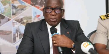 Accident sur la plateforme pétrolière PETROVOR : Le Ministre Assahoré déclenche le Plan Pollumar