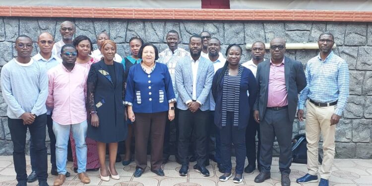 Institut Pasteur: l’implémentation de la surveillance genomique de pathogènes émergents : cas des méningites bactériennes au menu d’une formation