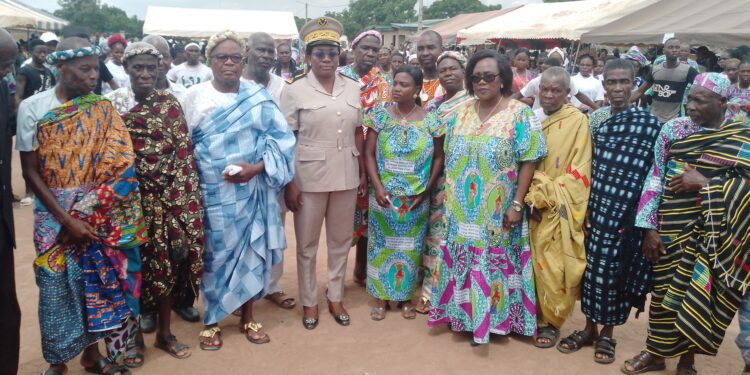Maître Viviane Tanoe investie la coopérative Anouanzê Fê qui compte plus de 900 femmes