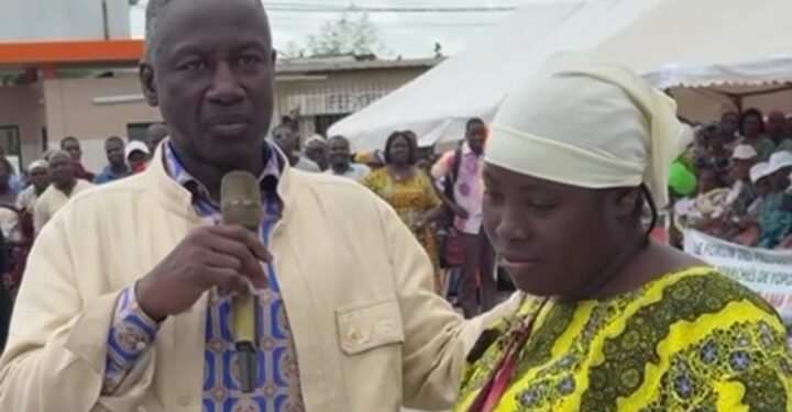 Fêtes des mères à Yopougon : le maire Bictogo octroie 200.000 FCFA à 1155 femmes.